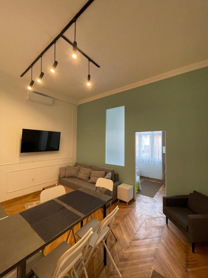 Flower Apartment Budapest Luaran gambar