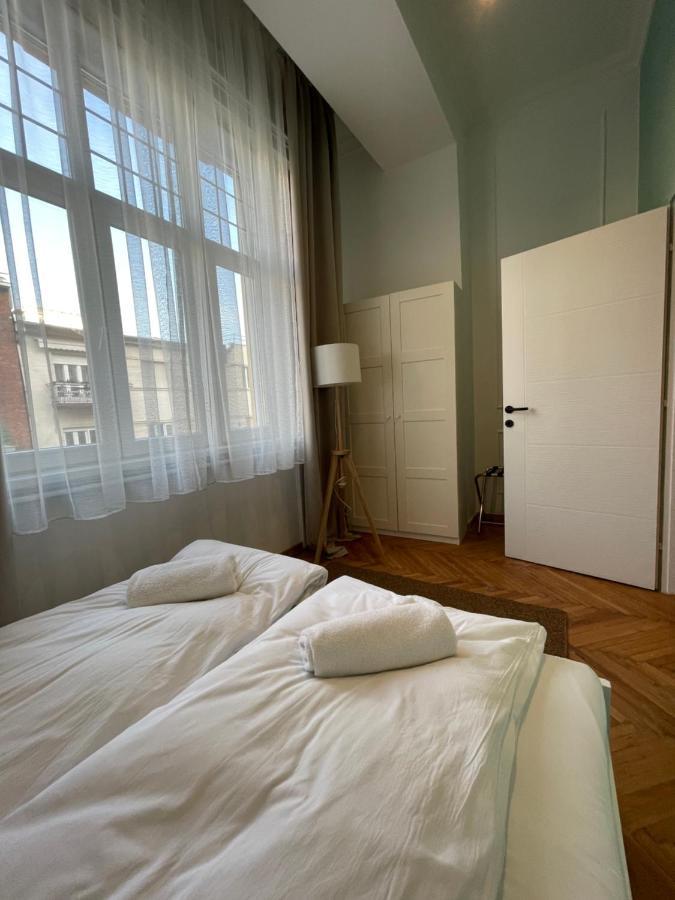 Flower Apartment Budapest Luaran gambar