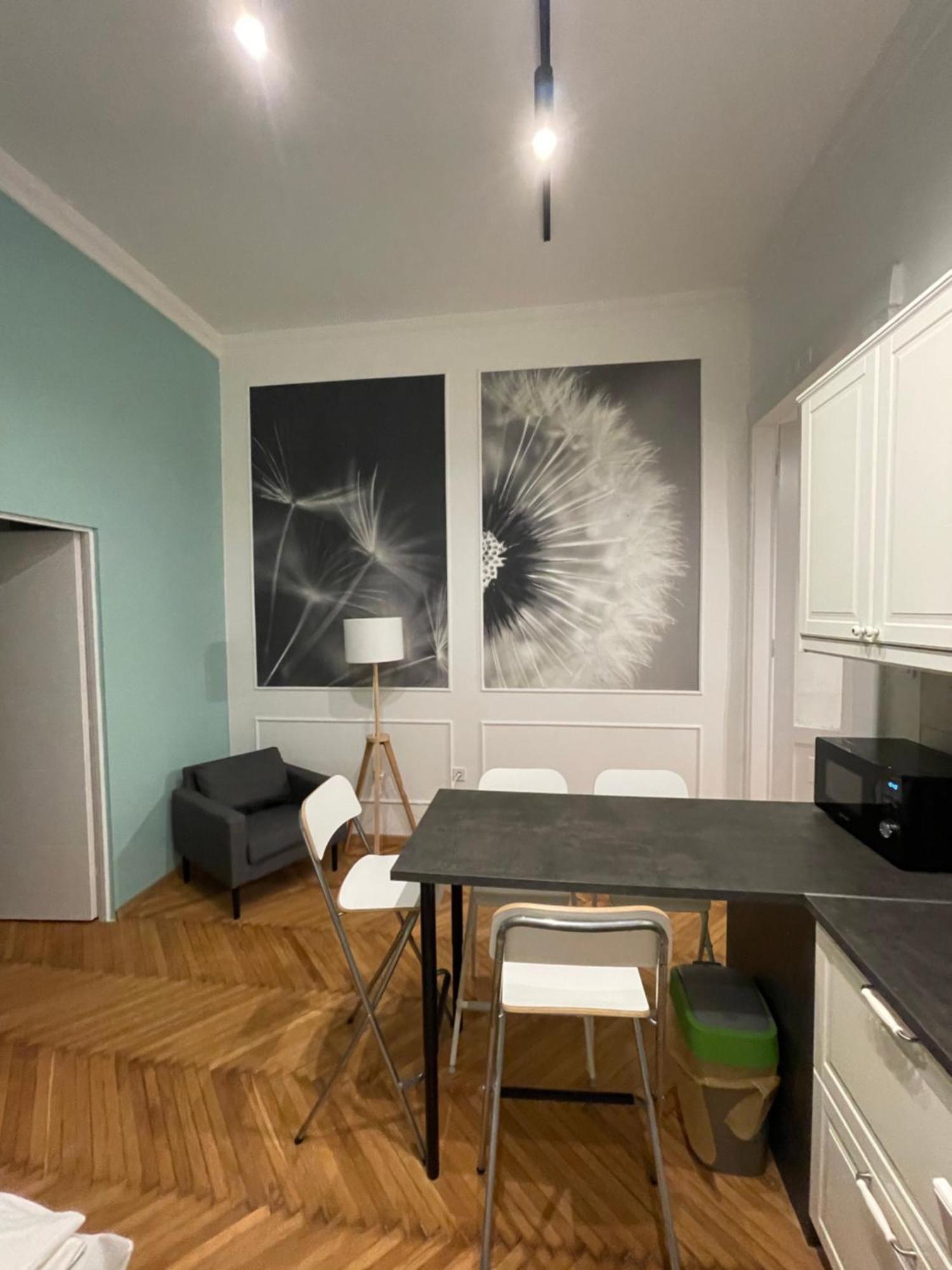 Flower Apartment Budapest Luaran gambar